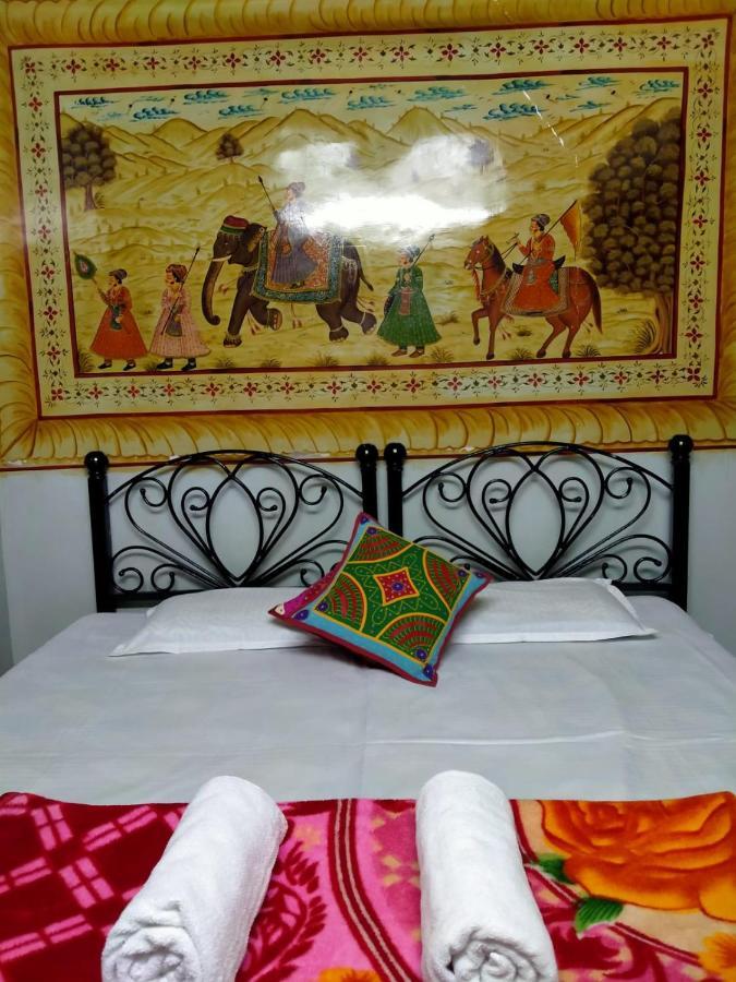 Golden Dreams Guest House Jodhpur  Extérieur photo