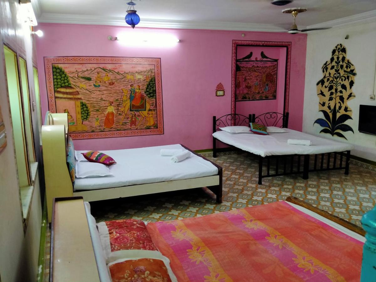 Golden Dreams Guest House Jodhpur  Extérieur photo